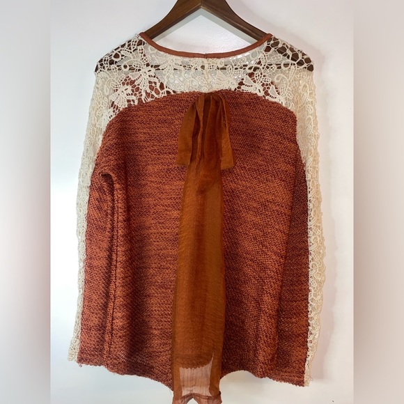 A’Reve sweater with crocheted sleeves and chiffon bow - size small - Picture 3 of 4